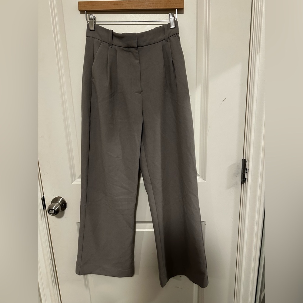 Elegant Grey Women's Pants